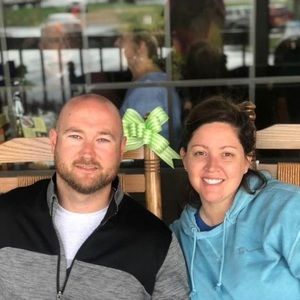 Meet your Posher, Dustin